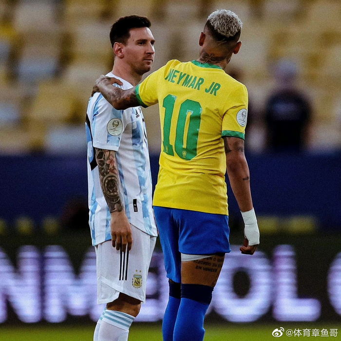 荷媒：阿贾克斯将与小克鲁伊夫会面，他是贾府新任总监候选人