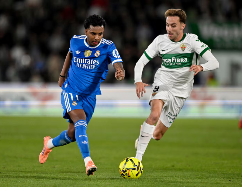 官方：卢卡库恢复训练，并顶替德布劳内入选欧冠大名单