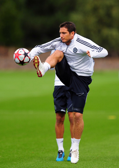 布冯：迈尼昂展现决定性作用，想夺冠的球队必须要有这种门将