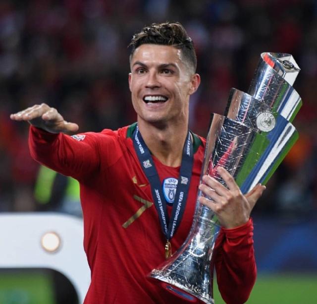 纳帅：施洛特贝克可以出战斯洛伐克，基米希我们明天再做决定