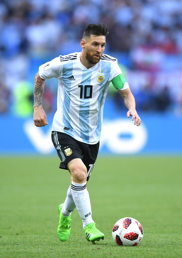 江苏福彩支持孤儿助学工程