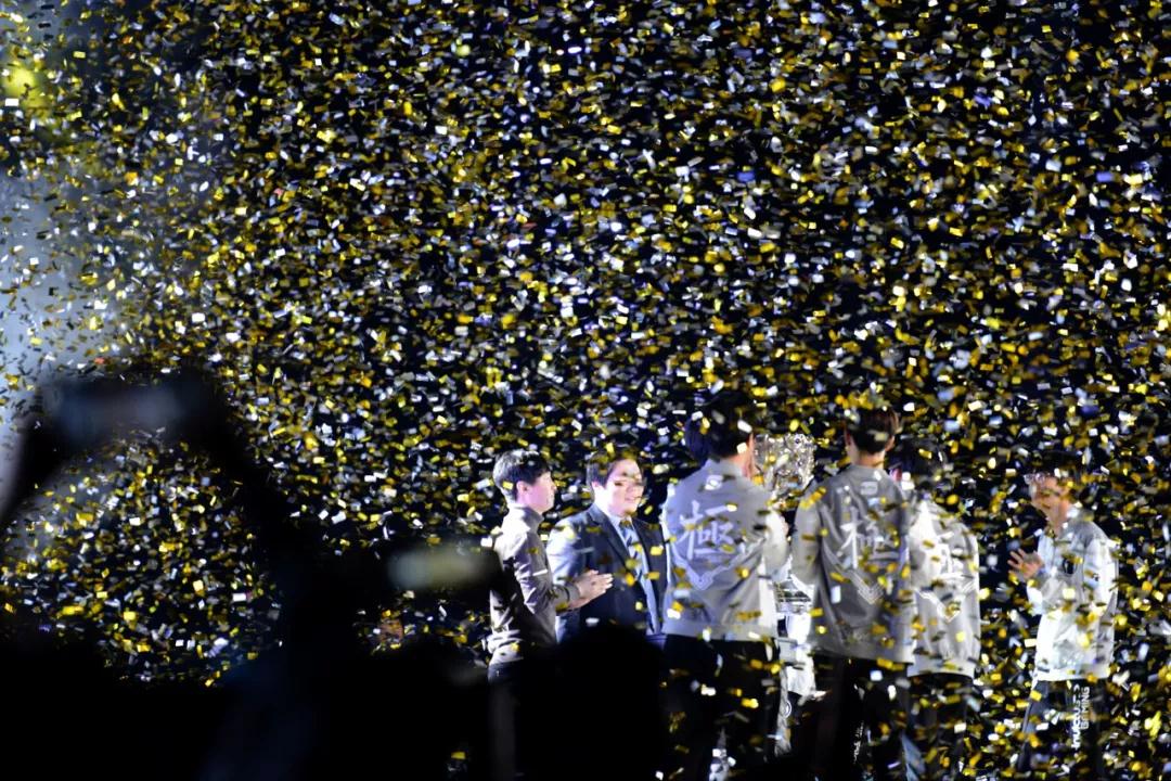 KPL赛事资讯：泪洒赛场的背后，是猫神与eStar缘分已尽