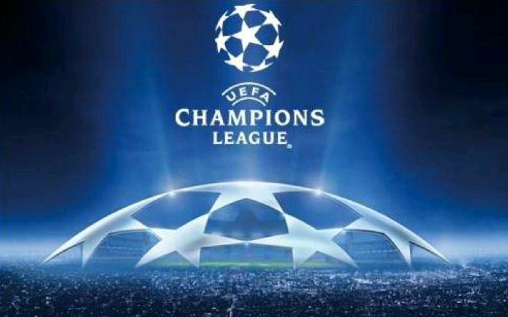 库里尝试用高尔夫球投洞，看起来比他投三分难多了