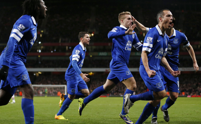 我懂用户晒视频：疑似泰山球迷看亚冠试图进入国安看台未果（我懂用户发布视频：疑似泰山球迷观亚冠试图进入国安看台未果）